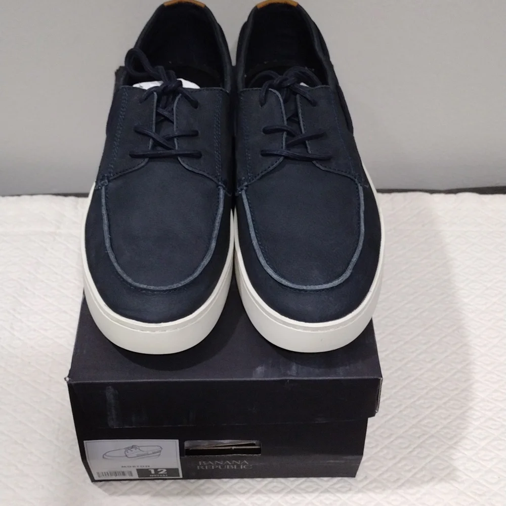 Banana Republic Morton Navy Nubuck Leather Boat Shoe